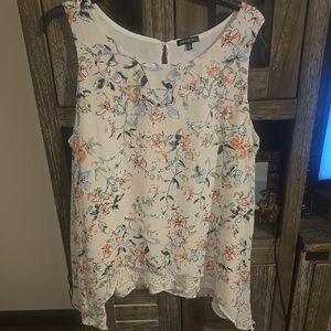 Ava & Grace Cream Asymmetrical Sleeveless Blouse